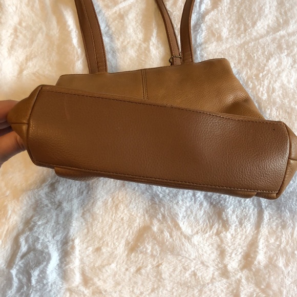 Genuine Leather Zipper Front Shoulder Bag Purse - Picture 6 of 14